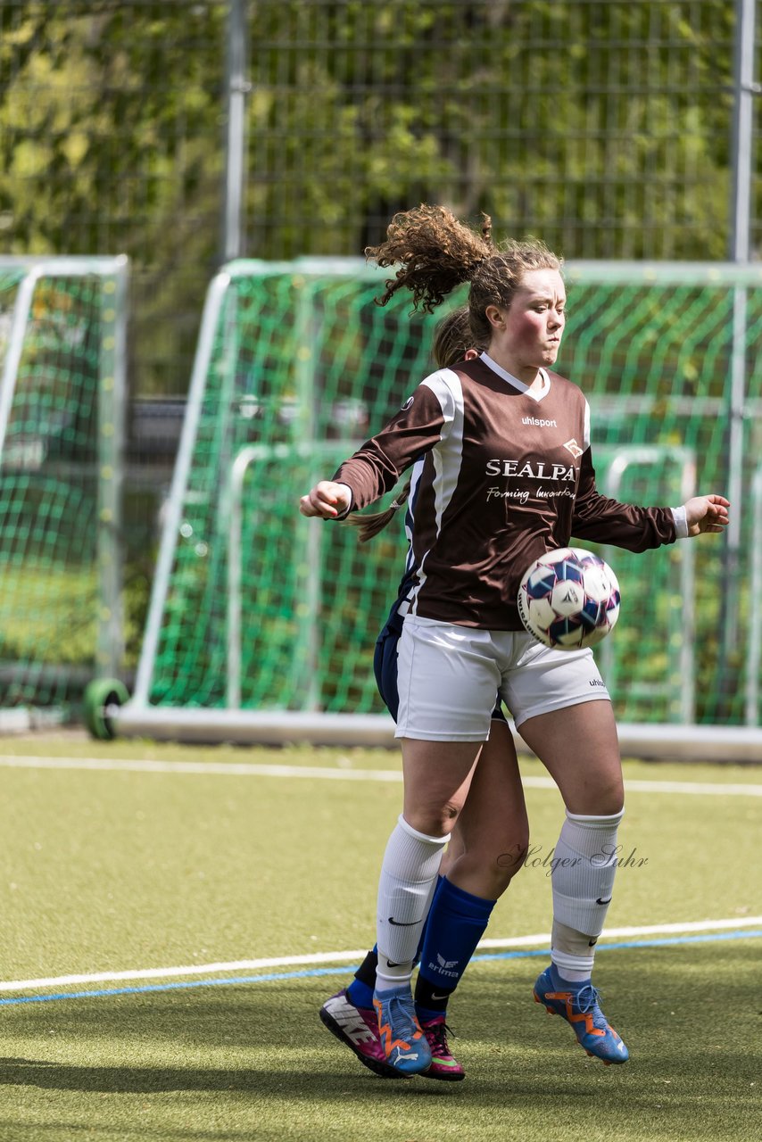 Bild 124 - F Komet Blankenese - VfL Pinneberg : Ergebnis: 6:1